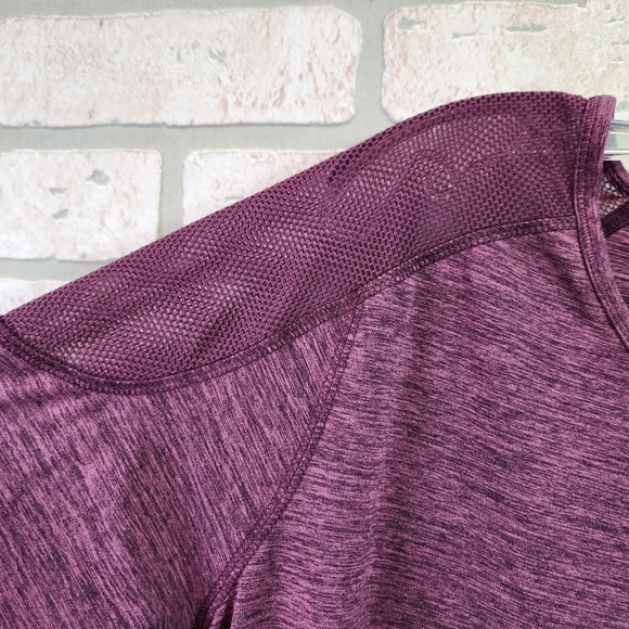 Reebok Womens Purple Work Out Gym Long Sleeve Net Shoulder Design Shirt XL - Picture 4 of 10